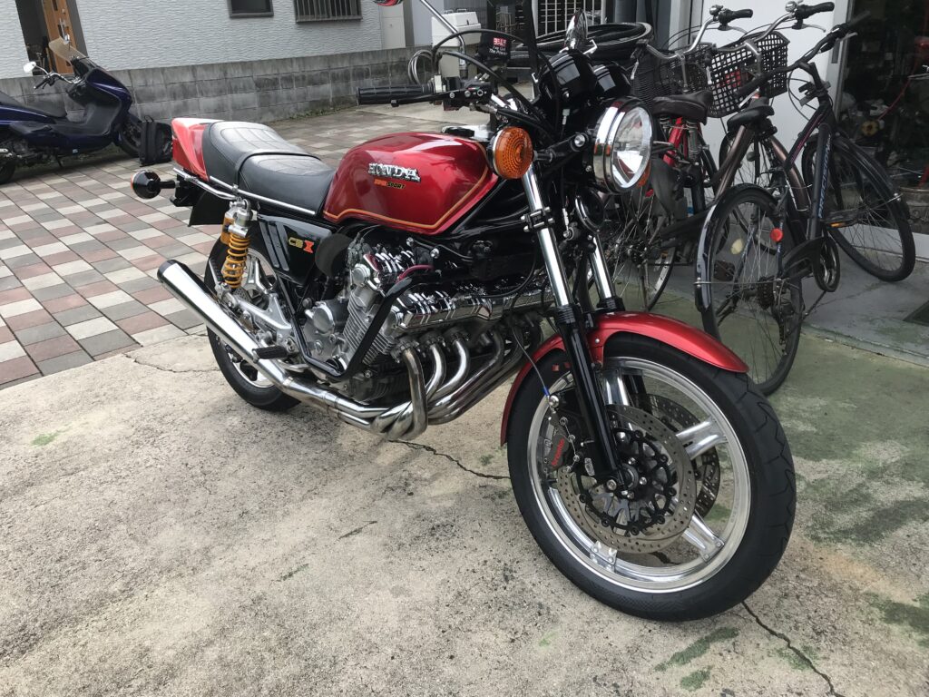 CBX1000