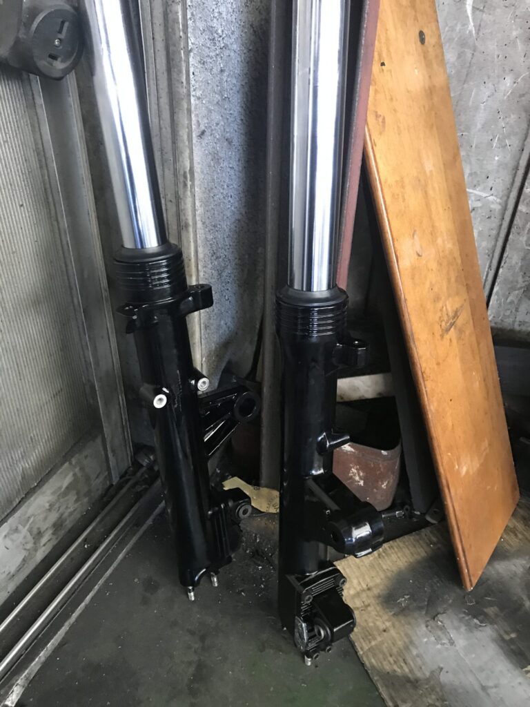 フロントフォークCBX1000とCB1100F