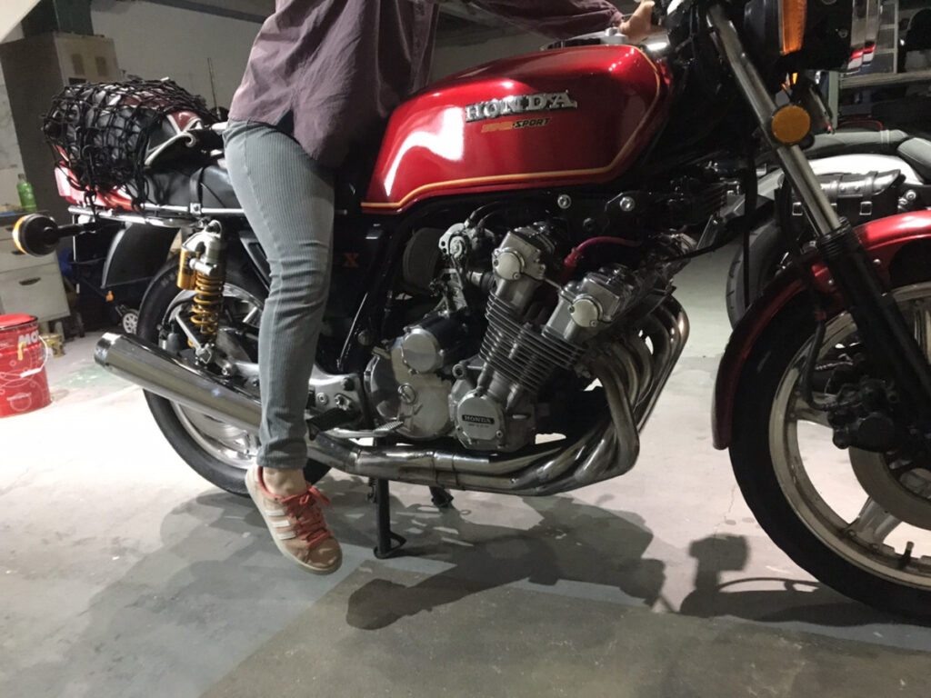 cbx1000-女性