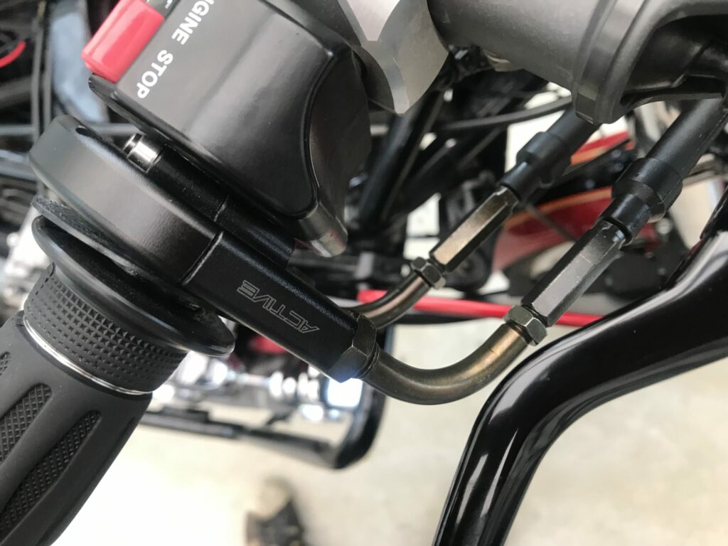 CBX1000-スロットルワイヤー調整
