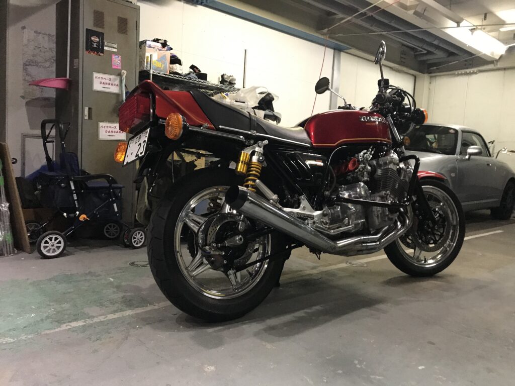 CBX1000