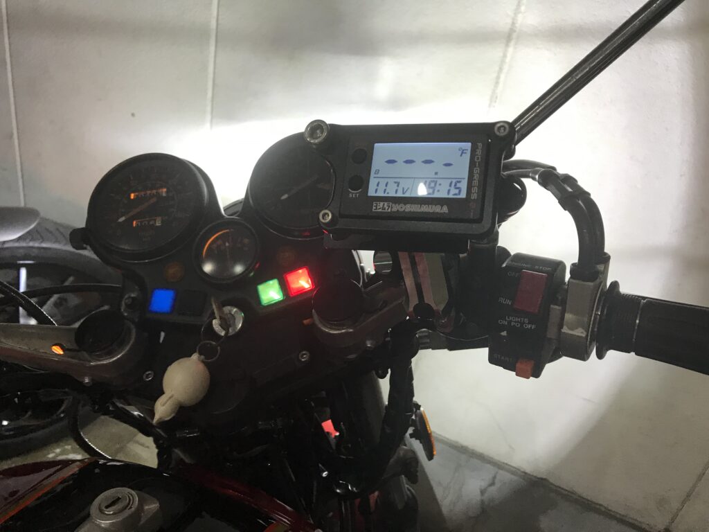 ヨシムラプログレス2油温計テンプメーター