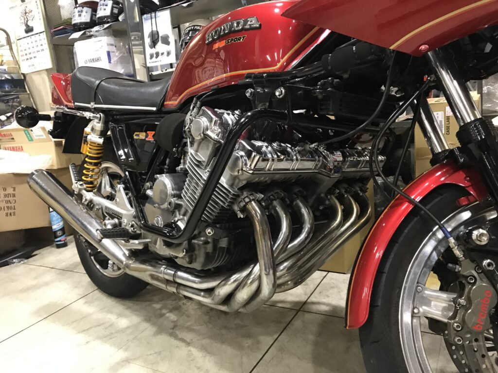 CBX1000