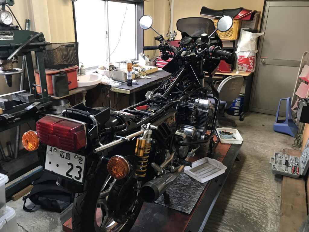 CBX1000-スケルトン
