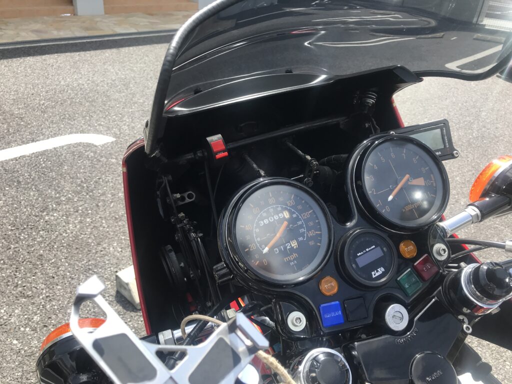 CBX1000