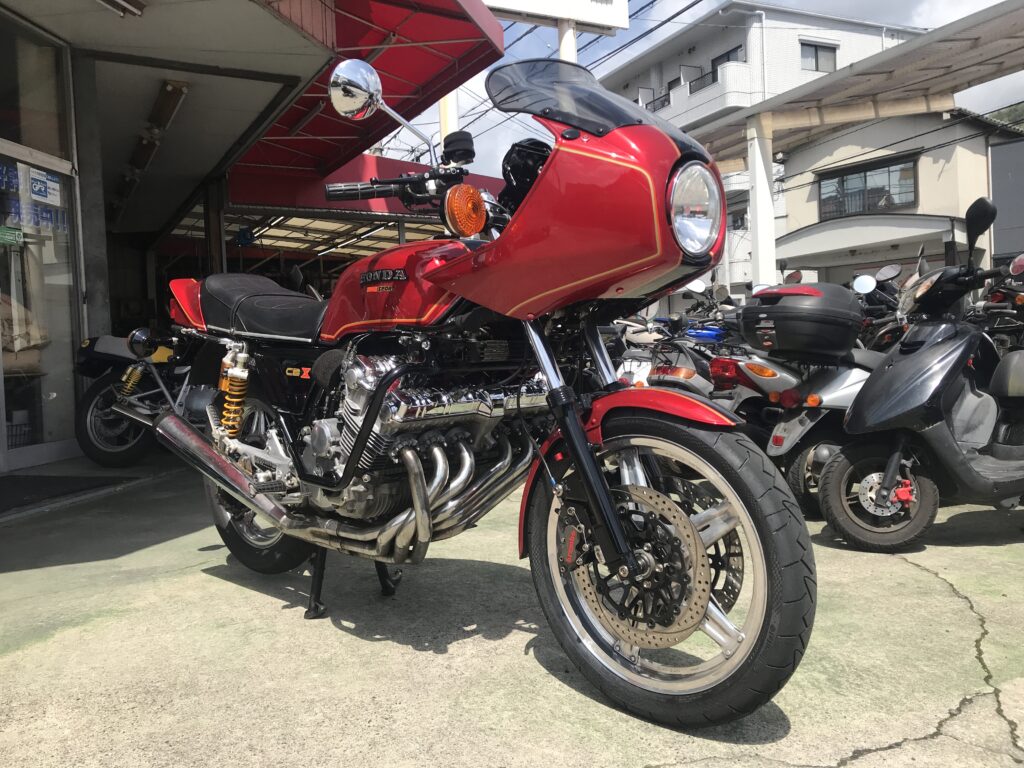 CBX1000