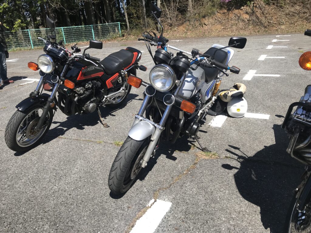 車輪村2023の駐輪場にて