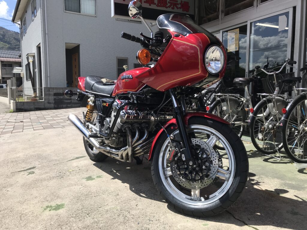 CBX1000