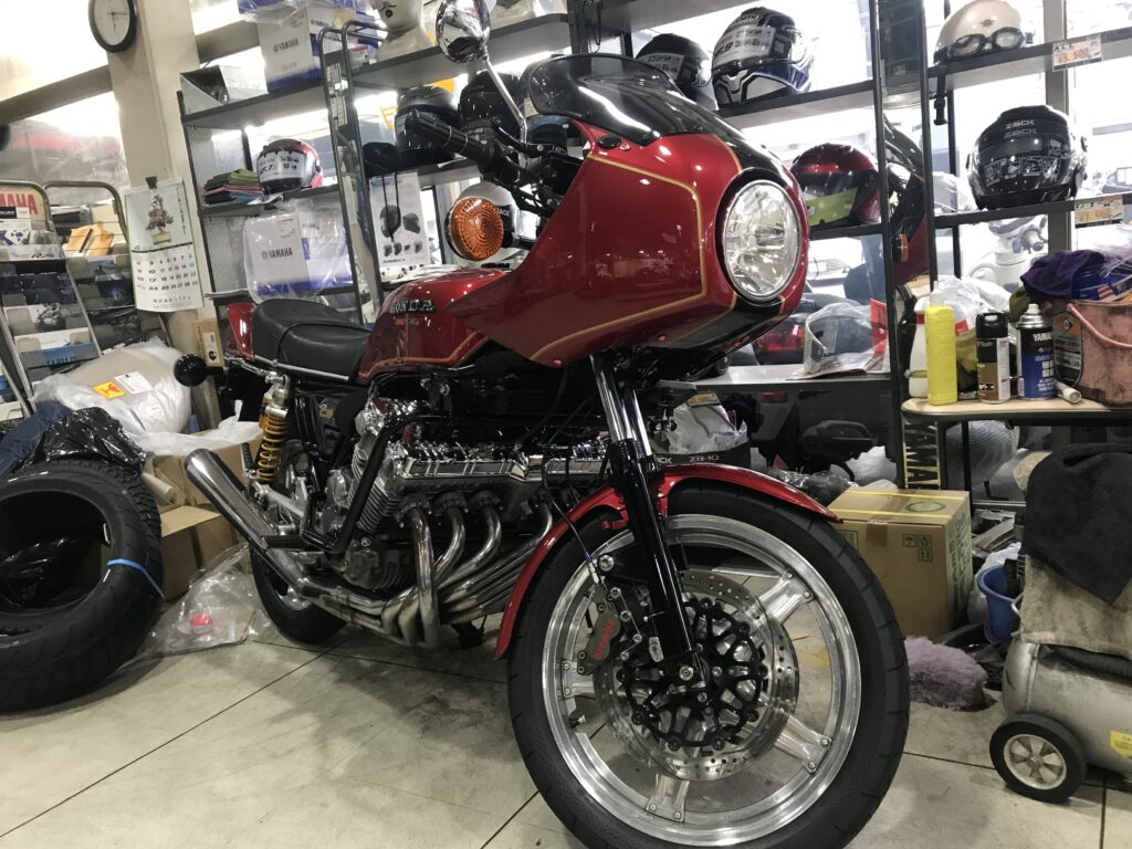 CBX1000