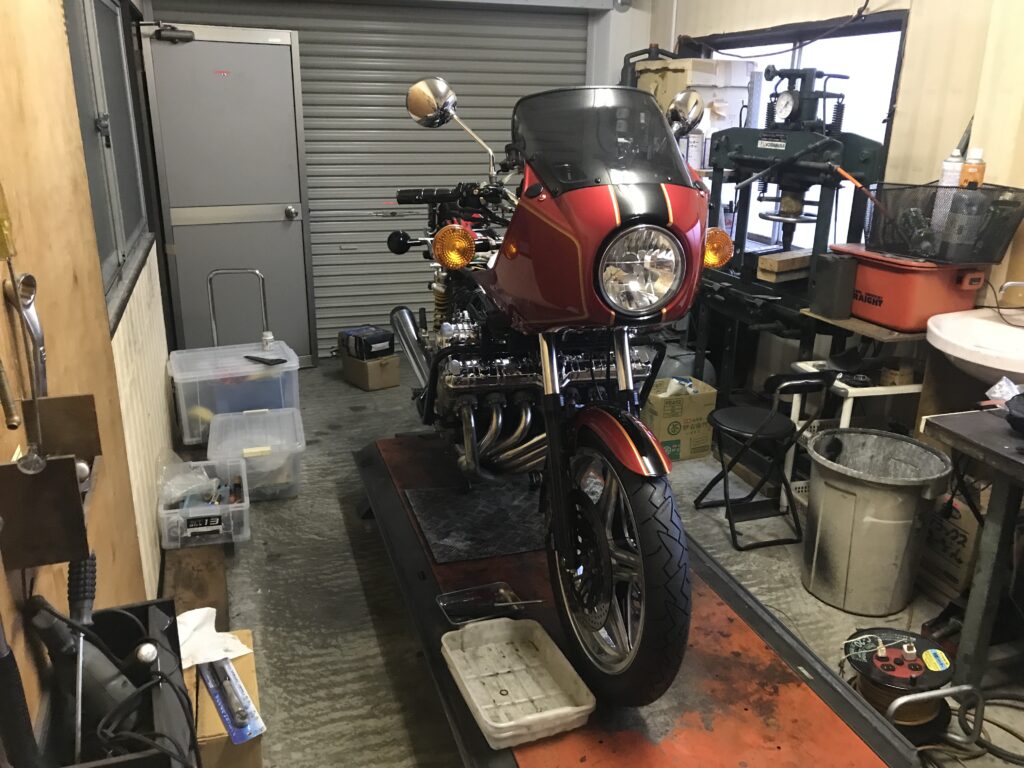 CBX1000