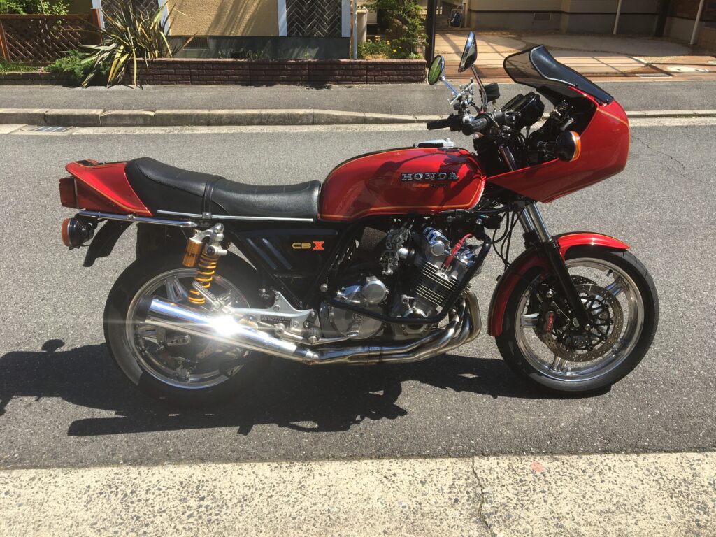 CBX1000