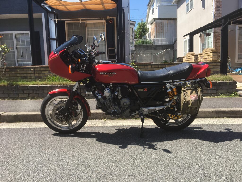 CBX1000