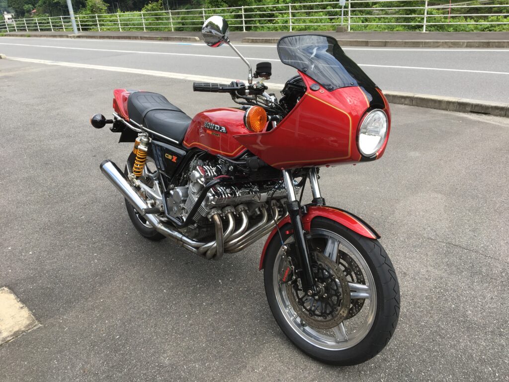 CBX1000