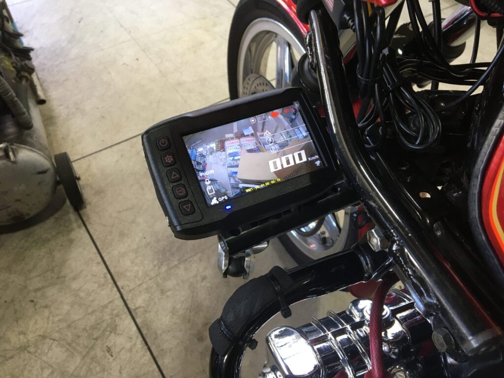 ドライブレコーダー-取付位置