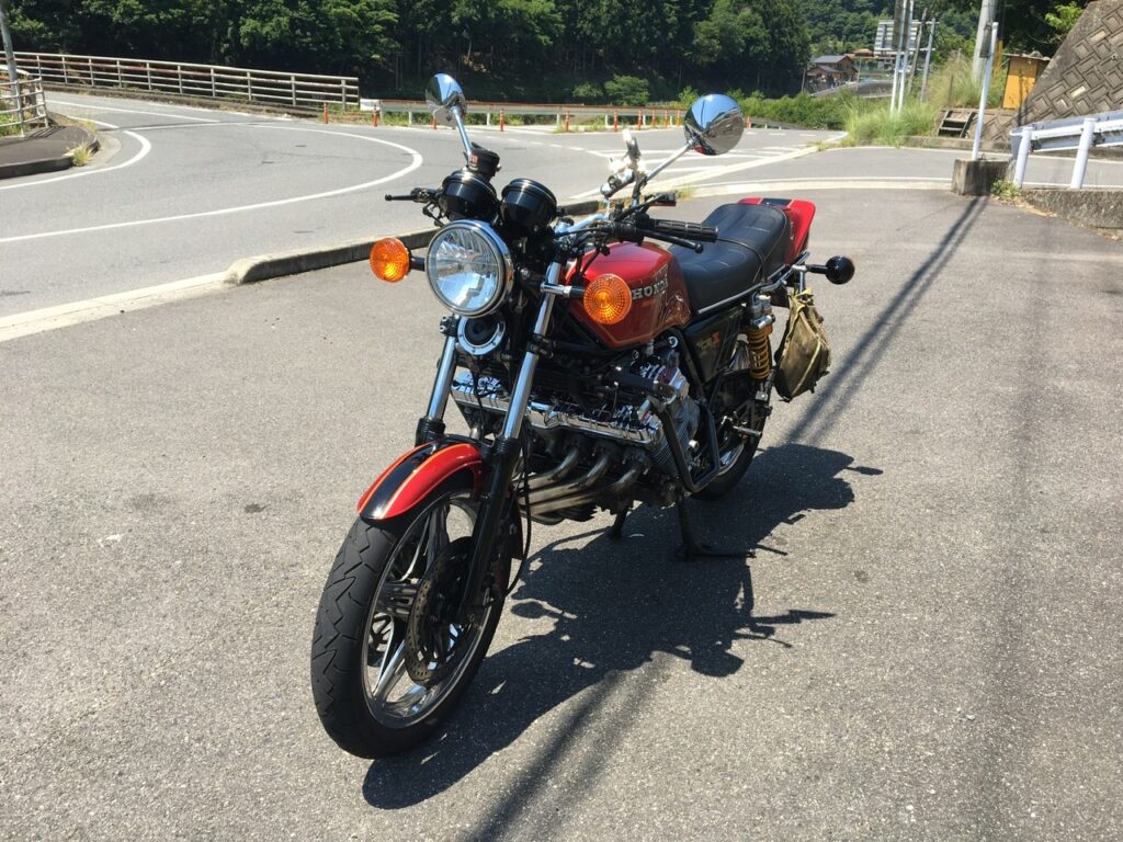 CBX1000