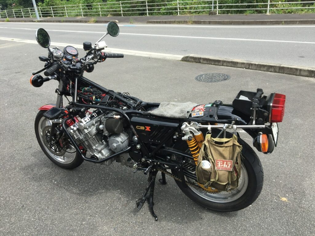 CBX1000