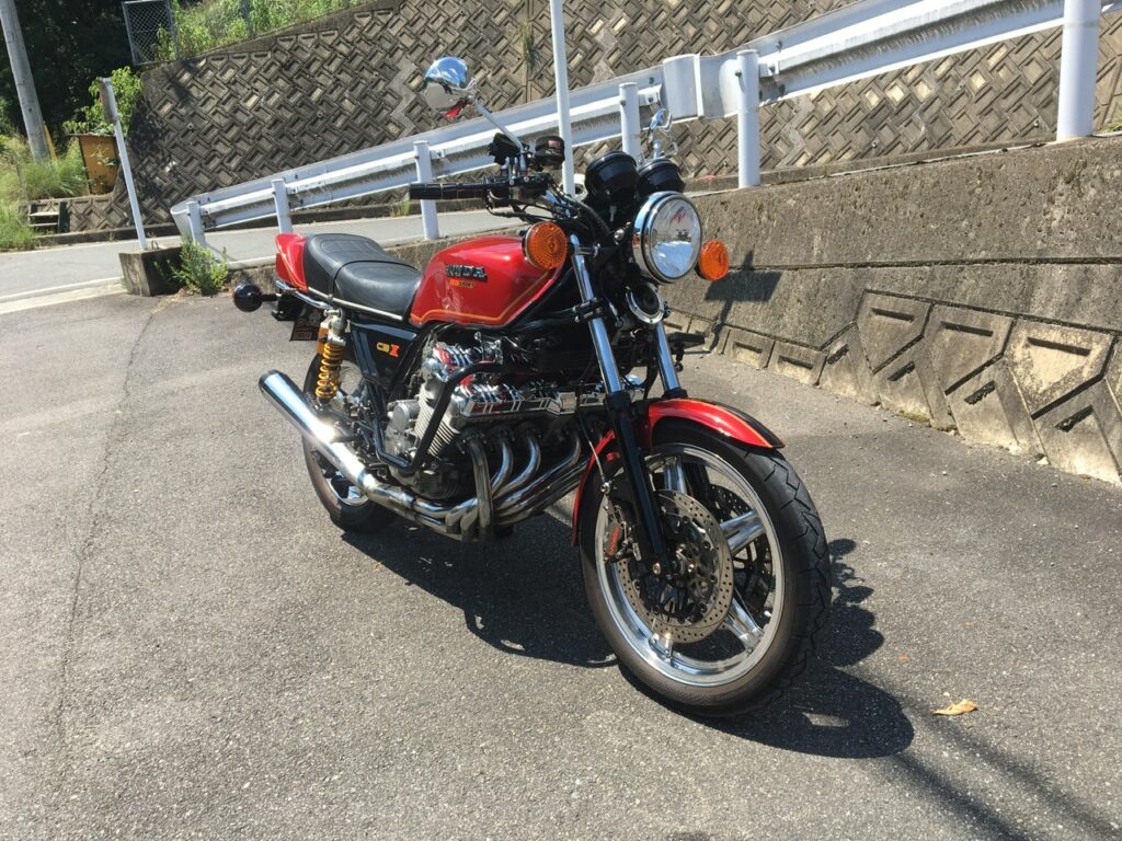 CBX1000