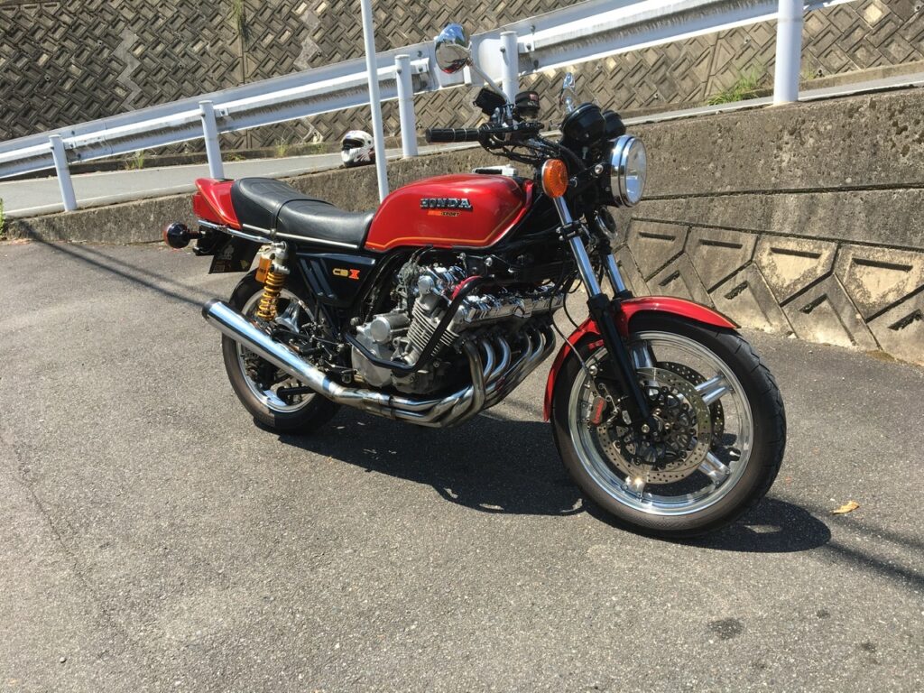 CBX1000