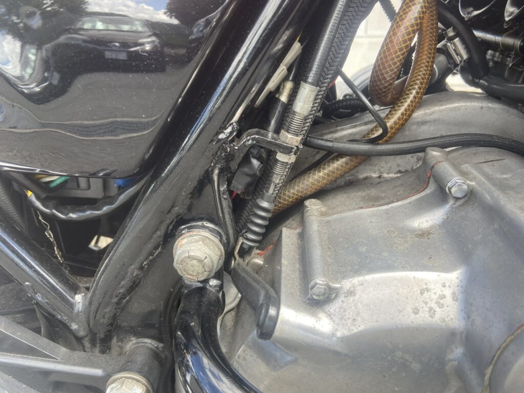 CBX1000クラッチワイヤー調整