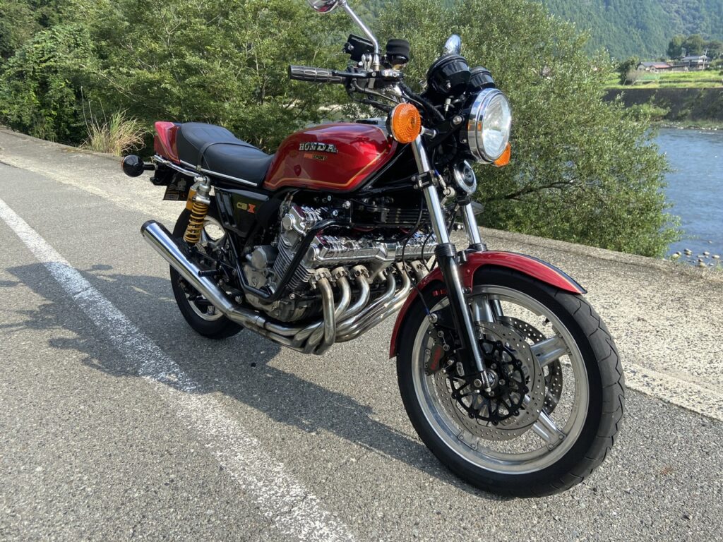 CBX1000