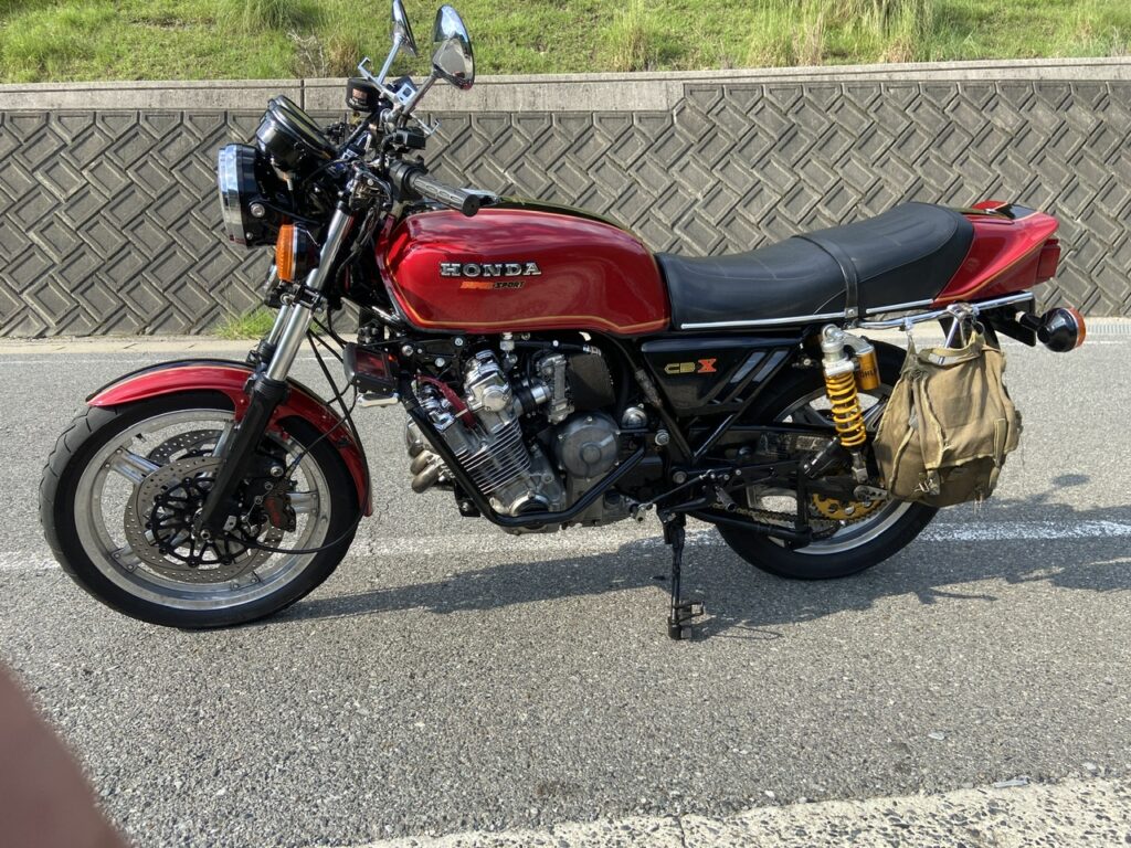 CBX1000