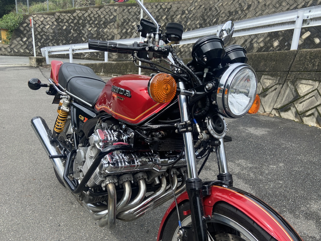 CBX1000