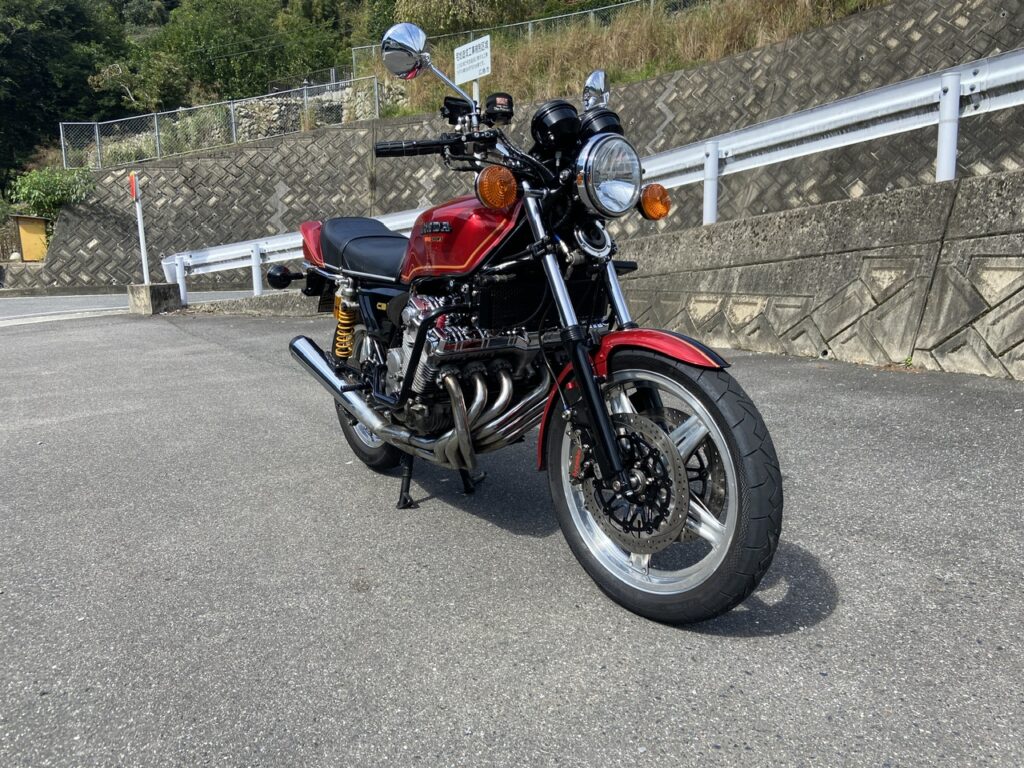 CBX1000