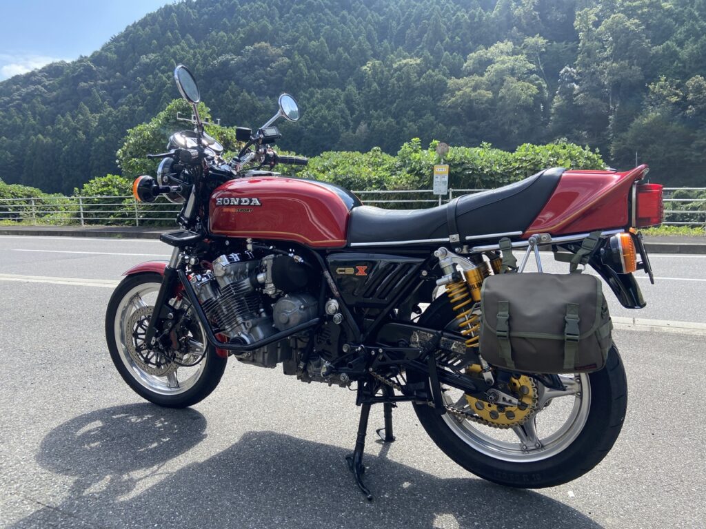 CBX1000