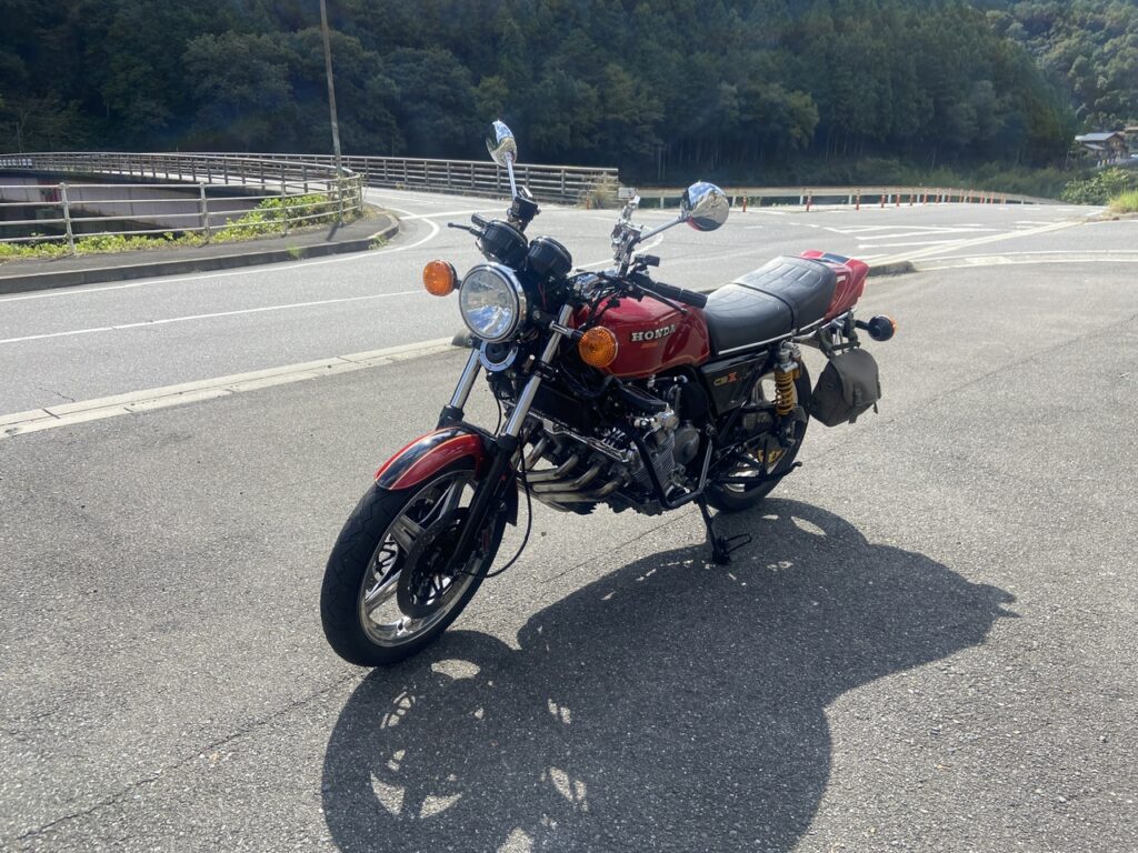CBX1000