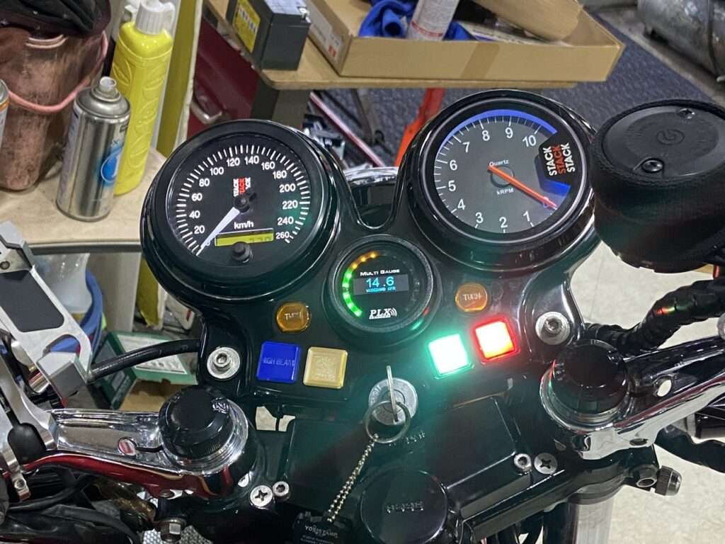 CBX1000-スタックタコメーターST200-STACK