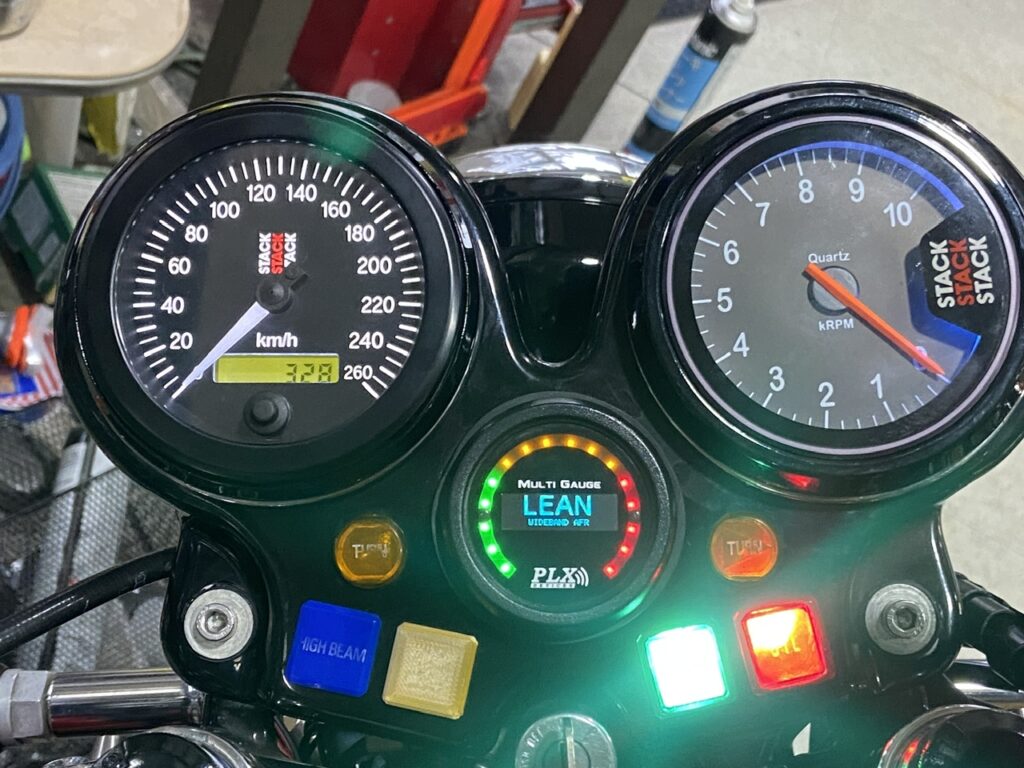 CBX1000-スタックタコメーターST200-STACK